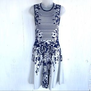 Karen Millen Blue and White Summer Dress Size Medium